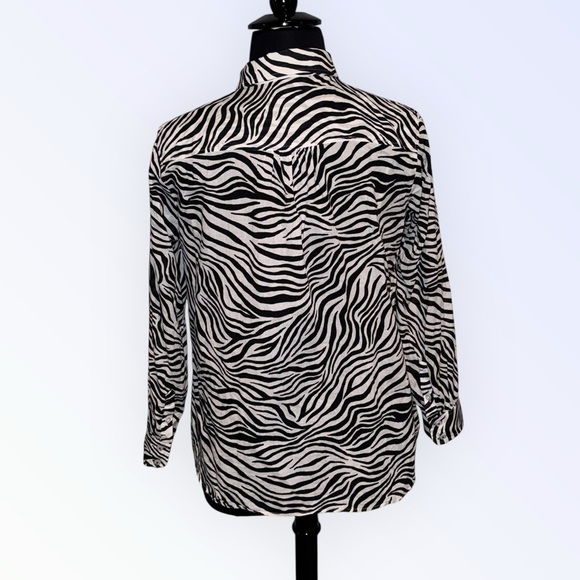 TALBOTS BUTTON FRONT ZEBRA SHIRT - Plus 1X Black/White - Picture 5 of 13